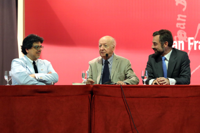 NOTA DE PRENSA/CULTURA: UN POEMA DE PABLO NERUDA, AMIGO PERSONAL DE JORGE EDWARDS, PRINCIPAL INSPIRACIÓN DE LA NUEVA NOVELA DEL PREMIO CERVANTES NOTA DE PRENSA/CULTURA: UN POEMA DE PABLO NERUDA, AMIGO PERSONAL DE JORGE EDWARDS, PRINCIPAL INSPIRACIÓN DE LA NUEVA NOVELA DEL PREMIO CERVANTES