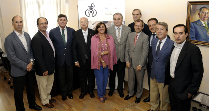 Las farmacias de Andalucía ayudarán a controlar el peso de menores andaluces con edades comprendidas entre los 5 y los 14 años Las farmacias de Andalucía ayudarán a controlar el peso de menores andaluces con edades comprendidas entre los 5 y los 14 años