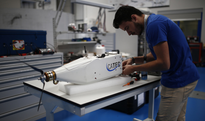 UN EQUIPO DE INVESTIGADORES ANDALUCES, SELECCIONADO PARA PARTICIPAR EN LA MAYOR COMPETICIÓN INTERNACIONAL DE ROBÓTICA AÉREA Y DRONES QUE SE CELEBRARÁ EN ABU DABI UN EQUIPO DE INVESTIGADORES ANDALUCES, SELECCIONADO PARA PARTICIPAR EN LA MAYOR COMPETICIÓN INTERNACIONAL DE ROBÓTICA AÉREA Y DRONES QUE SE CELEBRARÁ EN ABU DABI