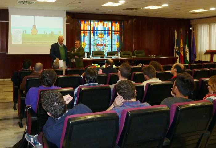 UNA VEINTENA DE PERITOS E INGENIEROS TÉCNICOS INDUSTRIALES DE HUELVA SE CONVERTIRÁN EN GESTORES ENERGÉTICOS UNA VEINTENA DE PERITOS E INGENIEROS TÉCNICOS INDUSTRIALES DE HUELVA SE CONVERTIRÁN EN GESTORES ENERGÉTICOS