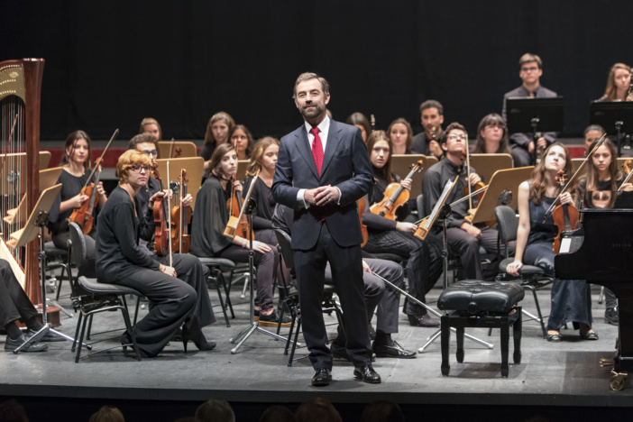 NOTA DE PRENSA: EL COLEGIO INICIA LOS ACTOS CONMEMORATIVOS DE SU CXXX ANIVERSARIO CON UN CONCIERTO EN EL TEATRO DE LA MAESTRANZA NOTA DE PRENSA: EL COLEGIO INICIA LOS ACTOS CONMEMORATIVOS DE SU CXXX ANIVERSARIO CON UN CONCIERTO EN EL TEATRO DE LA MAESTRANZA