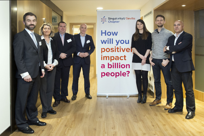 NOTA DE PRENSA: CENTROS PRIVADOS Y PÚBLICOS, EMPRESAS TECNOLÓGICAS E INSTITUCIONES EDUCATIVAS DEBATEN EN SEVILLA SOBRE LA APLICACIÓN DE LA TECNOLOGÍA EN LA EDUCACIÓN NOTA DE PRENSA: CENTROS PRIVADOS Y PÚBLICOS, EMPRESAS TECNOLÓGICAS E INSTITUCIONES EDUCATIVAS DEBATEN EN SEVILLA SOBRE LA APLICACIÓN DE LA TECNOLOGÍA EN LA EDUCACIÓN