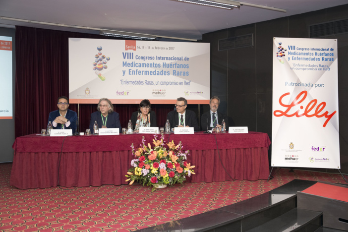 LOS PACIENTES DE ENFERMEDADES RARAS PIDEN COORDINACIÓN ENTRE LAS CONSEJERÍAS PARA UNA COBERTURA INTEGRAL DE SUS NECESIDADES LOS PACIENTES DE ENFERMEDADES RARAS PIDEN COORDINACIÓN ENTRE LAS CONSEJERÍAS PARA UNA COBERTURA INTEGRAL DE SUS NECESIDADES