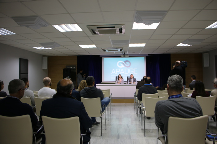 LA PROFESIÓN DE GESTOR ENERGÉTICO PODRÍA GENERAR 12.500 PUESTOS DE TRABAJO EN HUELVA HASTA 2030 LA PROFESIÓN DE GESTOR ENERGÉTICO PODRÍA GENERAR 12.500 PUESTOS DE TRABAJO EN HUELVA HASTA 2030