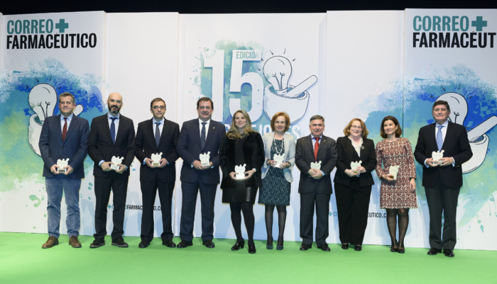 La campaña informativa sobre la receta médica privada oficial en farmacias de Sevilla, reconocida como una de las mejores iniciativas farmacéuticas de España La campaña informativa sobre la receta médica privada oficial en farmacias de Sevilla, reconocida como una de las mejores iniciativas farmacéuticas de España