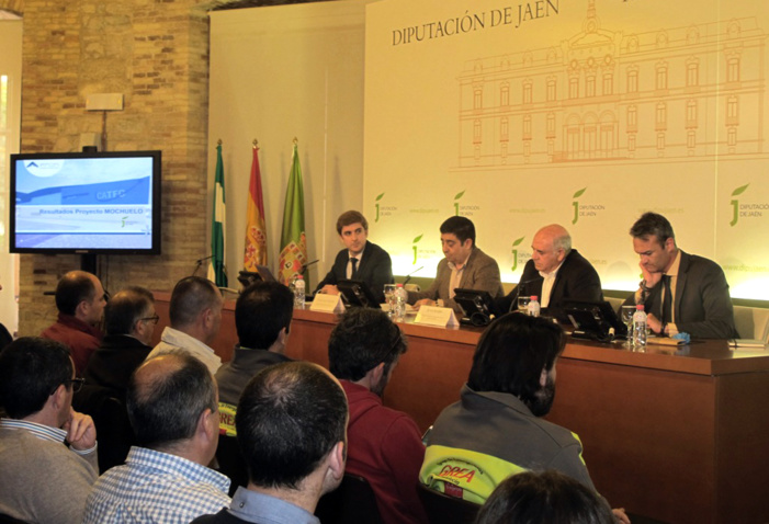 UN PROYECTO PIONERO REALIZADO POR CATEC PERMITE DESARROLLAR EL PRIMER SISTEMA DE VIGILANCIA NOCTURNA DE FINCAS AGRÍCOLAS MEDIANTE EL USO DE AVIONES NO TRIPULADO UN PROYECTO PIONERO REALIZADO POR CATEC PERMITE DESARROLLAR EL PRIMER SISTEMA DE VIGILANCIA NOCTURNA DE FINCAS AGRÍCOLAS MEDIANTE EL USO DE AVIONES NO TRIPULADO