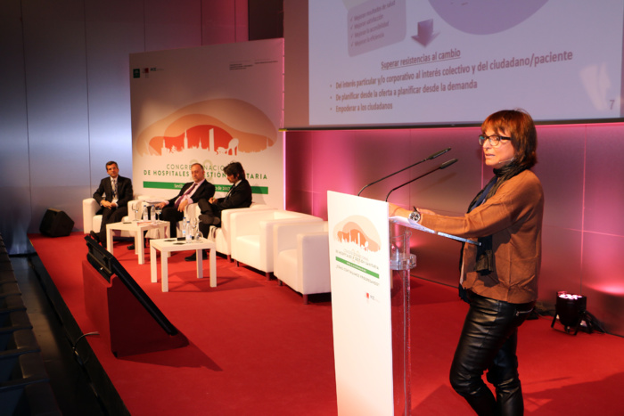 Expertos apuestan por desinvertir en lo que no aporte valor al sistema sanitario y reasignar recursos en políticas de salud con mayor implicación de los pacientes Expertos apuestan por desinvertir en lo que no aporte valor al sistema sanitario y reasignar recursos en políticas de salud con mayor implicación de los pacientes