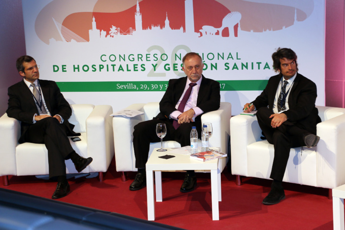 Expertos apuestan por desinvertir en lo que no aporte valor al sistema sanitario y reasignar recursos en políticas de salud con mayor implicación de los pacientes Expertos apuestan por desinvertir en lo que no aporte valor al sistema sanitario y reasignar recursos en políticas de salud con mayor implicación de los pacientes