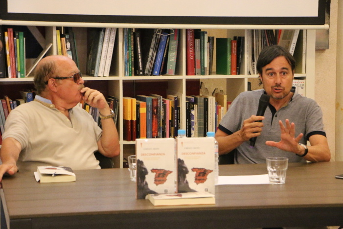 LORENZO ABADÍA: “ESPAÑA NO ES UNA AUTÉNTICA DEMOCRACIA” LORENZO ABADÍA: “ESPAÑA NO ES UNA AUTÉNTICA DEMOCRACIA”