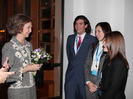 TRES ALUMNOS DEL COLEGIO DE SAN FRANCISCO DE PAULA SON RECIBIDOS POR S.M. LA REINA SOFÍA COMO ÚNICOS REPRESENTANTES JUVENILES ESPAÑOLES EN LA CUMBRE MUNDIAL DE COPENHAGUE SOBRE EL CAMBIO CLIMÁTICO  TRES ALUMNOS DEL COLEGIO DE SAN FRANCISCO DE PAULA SON RECIBIDOS POR S.M. LA REINA SOFÍA COMO ÚNICOS REPRESENTANTES JUVENILES ESPAÑOLES EN LA CUMBRE MUNDIAL DE COPENHAGUE SOBRE EL CAMBIO CLIMÁTICO
