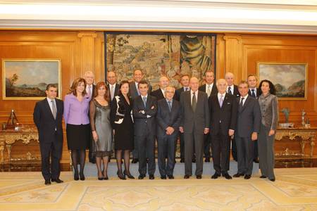 SM EL REY DON JUAN CARLOS RECIBE EN AUDIENCIA PRIVADA AL PATRONATO DE LA FUNDACIÓN ADECCO SM EL REY DON JUAN CARLOS RECIBE EN AUDIENCIA PRIVADA AL PATRONATO DE LA FUNDACIÓN ADECCO