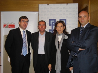 MÁS DE 40 INSTITUCIONES Y EMPRESAS DE GRANADA ASISTEN A UNA JORNADA SOBRE LA GESTIÓN DEL TALENTO E INTEGRACIÓN LABORAL DE LAS PERSONAS CON DISCAPACIDAD  MÁS DE 40 INSTITUCIONES Y EMPRESAS DE GRANADA ASISTEN A UNA JORNADA SOBRE LA GESTIÓN DEL TALENTO E INTEGRACIÓN LABORAL DE LAS PERSONAS CON DISCAPACIDAD