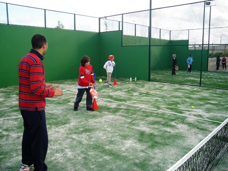 SALTERAS INAUGURA SUS NUEVAS INSTALACIONES DEPORTIVAS DESTINADAS A LA PRÁCTICA DE PADEL SALTERAS INAUGURA SUS NUEVAS INSTALACIONES DEPORTIVAS DESTINADAS A LA PRÁCTICA DE PADEL