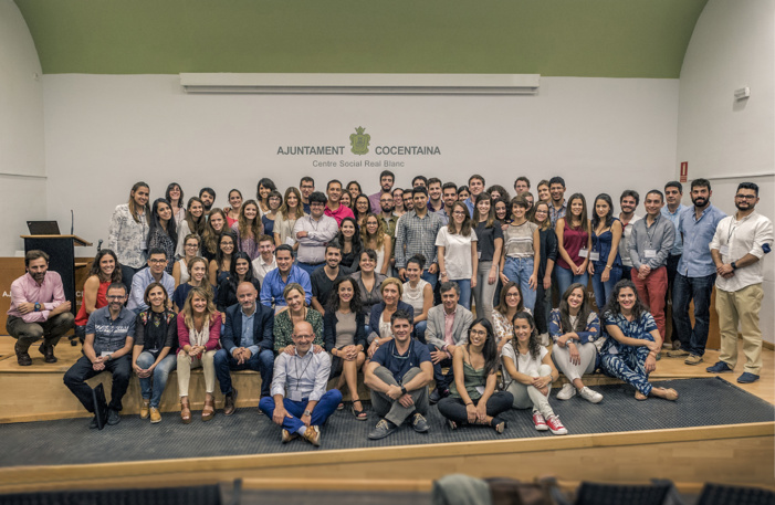 Nota de prensa: MIR que estudian Nefrología y... Comunicación Nota de prensa: MIR que estudian Nefrología y... Comunicación