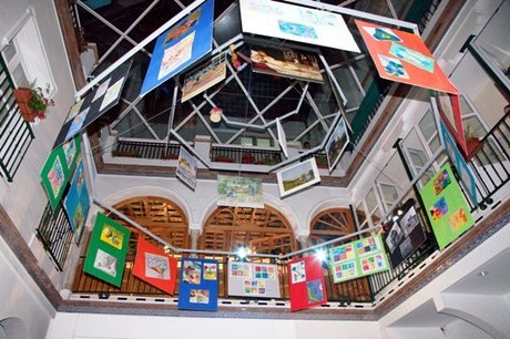 MÁS DE 1.000 ALUMNOS DEL COLEGIO DE SAN FRANCISCO DE PAULA RECREAN LA HISTORIA UNIVERSAL DE LA PINTURA MÁS DE 1.000 ALUMNOS DEL COLEGIO DE SAN FRANCISCO DE PAULA RECREAN LA HISTORIA UNIVERSAL DE LA PINTURA
