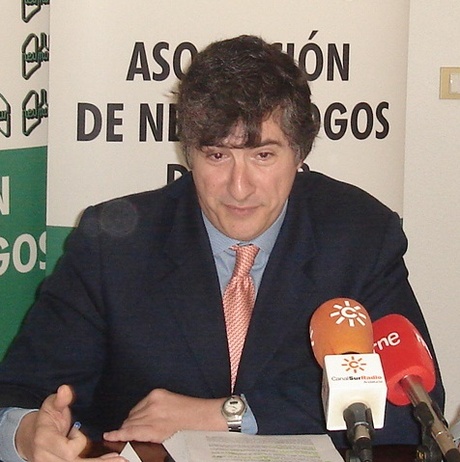 NEUMOSUR ADVIERTE QUE LA PROHIBICIÓN TOTAL DE FUMAR EN ESPACIOS PÚBLICOS CERRADOS ES LA ÚNICA MEDIDA EFICAZ PARA PROTEGER A LA POBLACIÓN NEUMOSUR ADVIERTE QUE LA PROHIBICIÓN TOTAL DE FUMAR EN ESPACIOS PÚBLICOS CERRADOS ES LA ÚNICA MEDIDA EFICAZ PARA PROTEGER A LA POBLACIÓN