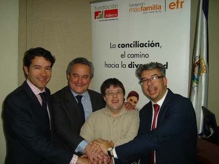 EL ACTOR PABLO PINEDA ANIMA A EMPRESARIOS MALAGUEÑOS A QUE INCORPOREN A SUS PLANTILLAS A PERSONAS CON DISCAPACIDAD EL ACTOR PABLO PINEDA ANIMA A EMPRESARIOS MALAGUEÑOS A QUE INCORPOREN A SUS PLANTILLAS A PERSONAS CON DISCAPACIDAD