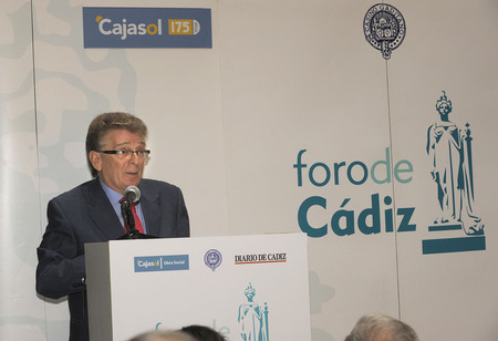 FRANCISCO GONZÁLEZ CABAÑA, PRESIDENTE DE LA DIPUTACIÓN DE CÁDIZ: "EN CRISIS LA POLÍTICA DEBE SOLUCIONAR LOS PROBLEMAS DE LOS CIUDADANOS, ESTABLECIENDO PRIORIDADES Y TOMANDO DECISIONES" FRANCISCO GONZÁLEZ CABAÑA, PRESIDENTE DE LA DIPUTACIÓN DE CÁDIZ: "EN CRISIS LA POLÍTICA DEBE SOLUCIONAR LOS PROBLEMAS DE LOS CIUDADANOS, ESTABLECIENDO PRIORIDADES Y TOMANDO DECISIONES"
