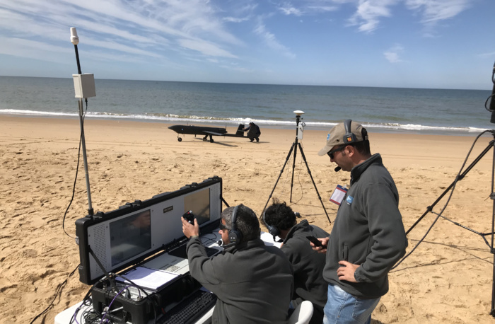 NOTA DE PRENSA: El RPAS TARSIS 75 de AERTEC Solutions alcanza un nuevo hito tecnológico al completar una operación automática en playa