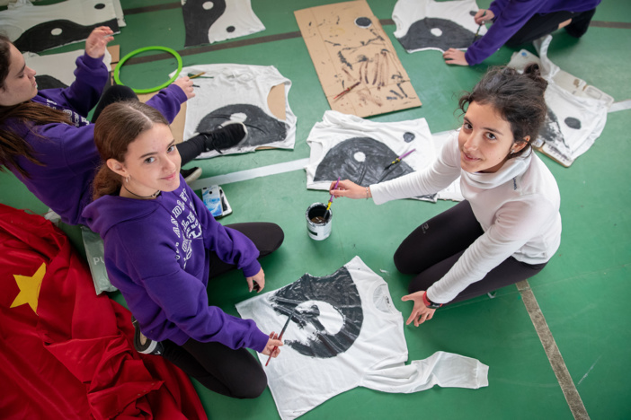 NOTA DE PRENSA EMBARGADA HASTA LAS 20.00: MÁS DE 1.000 ALUMNOS, PROFESORES Y PADRES CAMBIAN DE PIEL EL COLEGIO Y RECREAN LA HISTORIA, CULTURA, CIENCIA Y GASTRONOMÍA DE CHINA DURANTE TRES DÍAS NOTA DE PRENSA EMBARGADA HASTA LAS 20.00: MÁS DE 1.000 ALUMNOS, PROFESORES Y PADRES CAMBIAN DE PIEL EL COLEGIO Y RECREAN LA HISTORIA, CULTURA, CIENCIA Y GASTRONOMÍA DE CHINA DURANTE TRES DÍAS