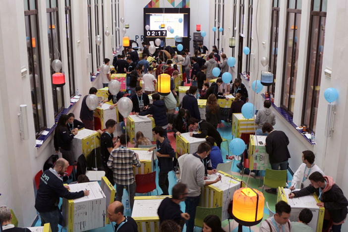 NOTA DE PRENSA: Transformar la experiencia de los pasajeros utilizando los datos que generan los aeropuertos: este es el nuevo reto de AERTEC Solutions Challenge dirigido a los universitarios de Andalucía. NOTA DE PRENSA: Transformar la experiencia de los pasajeros utilizando los datos que generan los aeropuertos: este es el nuevo reto de AERTEC Solutions Challenge dirigido a los universitarios de Andalucía.