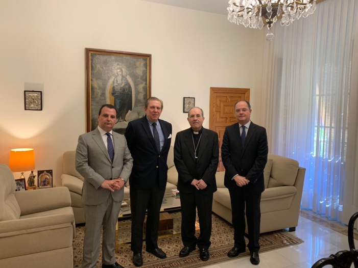 NOTA DE PRENSA (incluye fotografía con el Arzobispo): SE CONSTITUYE LA DELEGACIÓN EN SEVILLA DE ACCIÓN SOCIAL EMPRESARIAL (ASE) NOTA DE PRENSA (incluye fotografía con el Arzobispo): SE CONSTITUYE LA DELEGACIÓN EN SEVILLA DE ACCIÓN SOCIAL EMPRESARIAL (ASE)