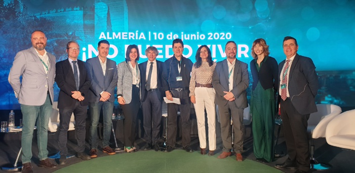 EXPERTOS NACIONALES ANALIZAN EN GRANADA EL TRABAJO DE LOS PROFESIONALES FRENTE A LOS RETOS DE LA GENERACIÓN Z, “LA GENERACIÓN QUE CAMBIARÁ EL MUNDO” EXPERTOS NACIONALES ANALIZAN EN GRANADA EL TRABAJO DE LOS PROFESIONALES FRENTE A LOS RETOS DE LA GENERACIÓN Z, “LA GENERACIÓN QUE CAMBIARÁ EL MUNDO”