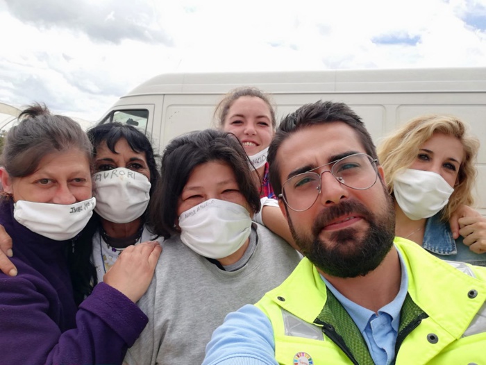 NOTA DE PRENSA: FUNDACIÓN SAMU HACE POSIBLE LA INSERCIÓN LABORAL DE LAS PERSONAS SIN HOGAR DEL CENTRO ROCHELAMBERT NOTA DE PRENSA: FUNDACIÓN SAMU HACE POSIBLE LA INSERCIÓN LABORAL DE LAS PERSONAS SIN HOGAR DEL CENTRO ROCHELAMBERT