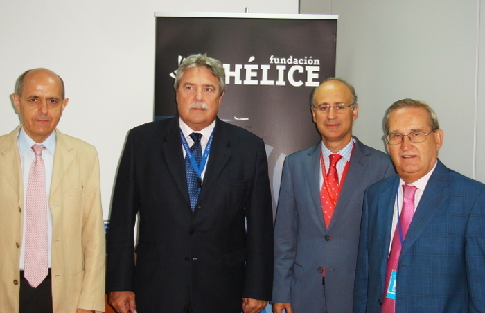 NdP: EL CLUSTER HÉLICE Y EOI UNEN SUS FUERZAS PARA MEJORAR LA FORMACIÓN EMPRESARIAL DE LOS DIRECTIVOS DE LA INDUSTRIA AUXILIAR AEROSPACIAL ANDALUZA NdP: EL CLUSTER HÉLICE Y EOI UNEN SUS FUERZAS PARA MEJORAR LA FORMACIÓN EMPRESARIAL DE LOS DIRECTIVOS DE LA INDUSTRIA AUXILIAR AEROSPACIAL ANDALUZA