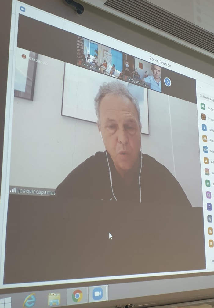 El entrenador de fútbol Joaquín Caparrós imparte una charla sobre motivación a los profesionales andaluces de Proyecto Hombre El entrenador de fútbol Joaquín Caparrós imparte una charla sobre motivación a los profesionales andaluces de Proyecto Hombre