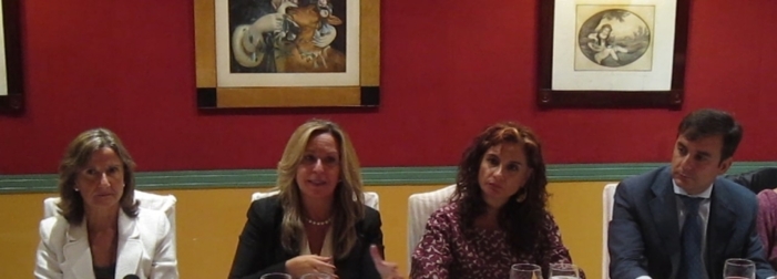 Trinidad Jiménez, secretaria de Política Social del PSOE, participa en el Foro ‘Salud, Sociedad y Empresa’, organizado por Novartis Trinidad Jiménez, secretaria de Política Social del PSOE, participa en el Foro ‘Salud, Sociedad y Empresa’, organizado por Novartis