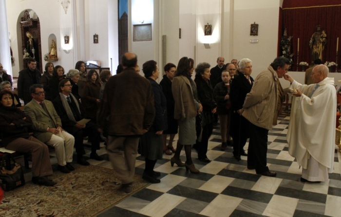 Bartolomé Beltrán, distinguido con la carabela La Pinta de oro en los actos en honor a la Inmaculada Concepción, la fiesta colegial más importante de los farmacéuticos onubenses (Nota embargada hasta las 20.00 horas) Bartolomé Beltrán, distinguido con la carabela La Pinta de oro en los actos en honor a la Inmaculada Concepción, la fiesta colegial más importante de los farmacéuticos onubenses (Nota embargada hasta las 20.00 horas)