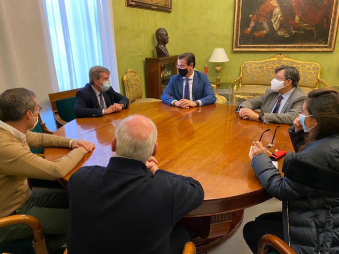 NOTA DE PRENSA: GRANADA SE SUMA AL MOVIMIENTO CIUDADES LIBRES DE HEPATITIS C, #hepCityFree, PARA LOGRAR LA ELIMINACIÓN DE LA ENFERMEDAD EN 2024 NOTA DE PRENSA: GRANADA SE SUMA AL MOVIMIENTO CIUDADES LIBRES DE HEPATITIS C, #hepCityFree, PARA LOGRAR LA ELIMINACIÓN DE LA ENFERMEDAD EN 2024