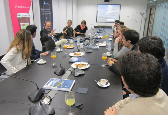 AERÓPOLIS PROMUEVE EL EMPRENDIMIENTO EN EL SECTOR AEROESPACIAL ENTRE LOS JÓVENES UNIVERSITARIOS AERÓPOLIS PROMUEVE EL EMPRENDIMIENTO EN EL SECTOR AEROESPACIAL ENTRE LOS JÓVENES UNIVERSITARIOS