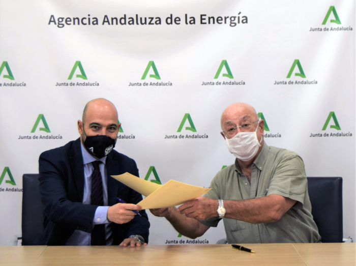 Feragua y la Agencia Andaluza de la Energía colaborarán en el desarrollo energético sostenible del regadío andaluz Feragua y la Agencia Andaluza de la Energía colaborarán en el desarrollo energético sostenible del regadío andaluz