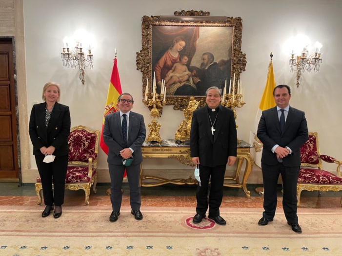 El nuncio apostólico en España oficiará la misa conmemorativa del 50º aniversario de la coronación de María Santísima de las Angustias de Alcalá del Río El nuncio apostólico en España oficiará la misa conmemorativa del 50º aniversario de la coronación de María Santísima de las Angustias de Alcalá del Río