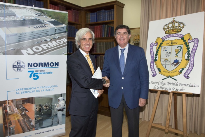 El Colegio de Farmacéuticos de Sevilla y el laboratorio Normon se unen para mejorar la formación de los profesionales sevillanos El Colegio de Farmacéuticos de Sevilla y el laboratorio Normon se unen para mejorar la formación de los profesionales sevillanos