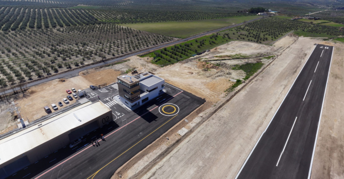 NOTA DE PRENSA: La Diputación de Jaén financia el proyecto de adecuación del Centro ATLAS para actividades de ensayo y certificación de UAS, que lo consolidará como primer centro europeo para la realización de ensayos en vuelo NOTA DE PRENSA: La Diputación de Jaén financia el proyecto de adecuación del Centro ATLAS para actividades de ensayo y certificación de UAS, que lo consolidará como primer centro europeo para la realización de ensayos en vuelo