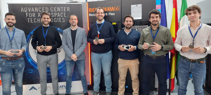 NOTA DE PRENSA El nuevo helicóptero RACER de Airbus incluirá piezas fabricadas mediante impresión 3D en el centro tecnológico CATEC NOTA DE PRENSA El nuevo helicóptero RACER de Airbus incluirá piezas fabricadas mediante impresión 3D en el centro tecnológico CATEC