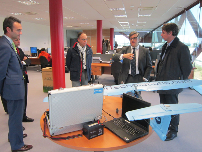 AERÓPOLIS SIGUE CRECIENDO COMO ESPACIO DE EXCELENCIA E INNOVACIÓN EMPRESARIAL Y AUMENTA UN 10,6% EL NÚMERO DE FIRMAS INSTALADAS EN EL ÚLTIMO AÑO AERÓPOLIS SIGUE CRECIENDO COMO ESPACIO DE EXCELENCIA E INNOVACIÓN EMPRESARIAL Y AUMENTA UN 10,6% EL NÚMERO DE FIRMAS INSTALADAS EN EL ÚLTIMO AÑO