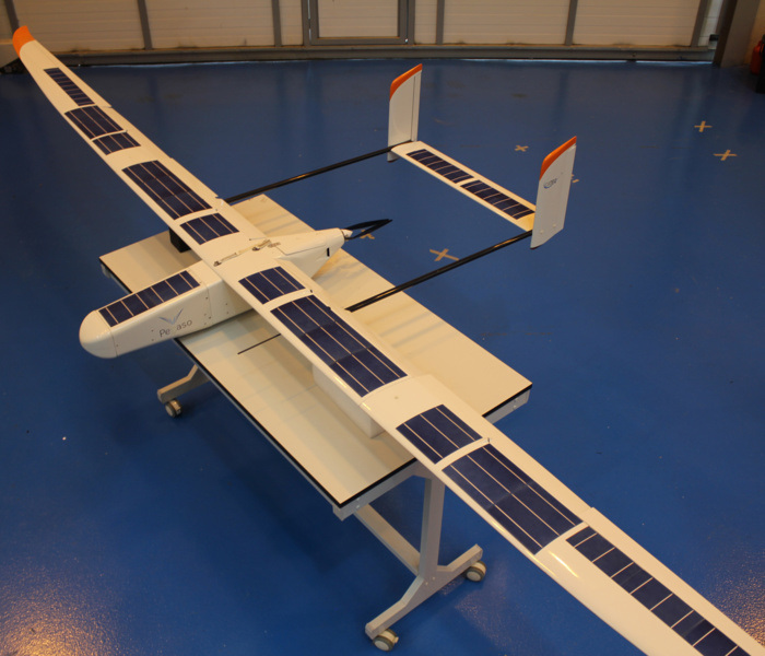 AVANZA A BUEN RITMO EL PROYECTO DEL AVIÓN SOLAR NO TRIPULADO DESARROLLADO POR CUATRO CENTROS TECNOLÓGICOS ANDALUCES AVANZA A BUEN RITMO EL PROYECTO DEL AVIÓN SOLAR NO TRIPULADO DESARROLLADO POR CUATRO CENTROS TECNOLÓGICOS ANDALUCES