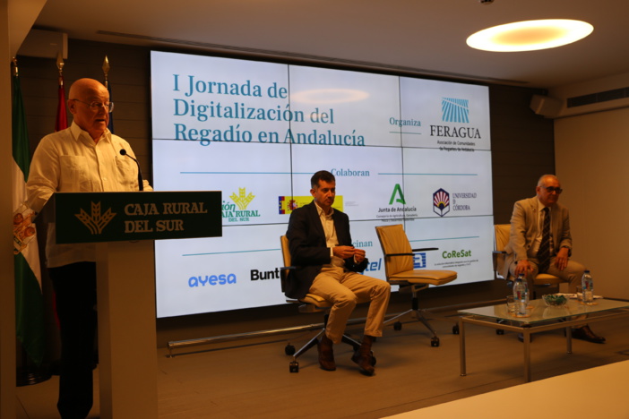 Feragua demanda que los incentivos a la digitalización del regadío cubran también la mejora de la gestión de las comunidades de regantes a través de un kit digital como tienen las pymes y las confederaciones hidrográficas Feragua demanda que los incentivos a la digitalización del regadío cubran también la mejora de la gestión de las comunidades de regantes a través de un kit digital como tienen las pymes y las confederaciones hidrográficas