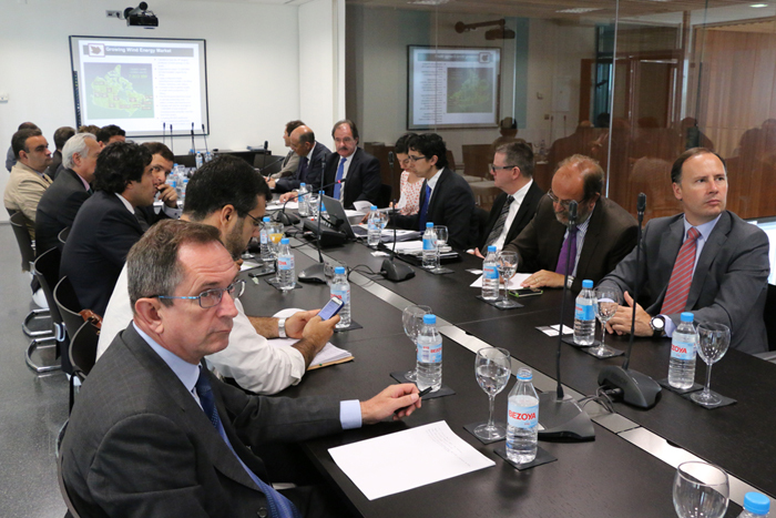 EMPRESAS DEL SECTOR AEROESPACIAL ANDALUZ SE INTERESAN POR LAS OPORTUNIDADES DE INVERSIÓN Y COOPERACIÓN TECNOLÓGICA EN CANADÁ EN EL ÁMBITO DE LOS MATERIALES COMPUESTOS EMPRESAS DEL SECTOR AEROESPACIAL ANDALUZ SE INTERESAN POR LAS OPORTUNIDADES DE INVERSIÓN Y COOPERACIÓN TECNOLÓGICA EN CANADÁ EN EL ÁMBITO DE LOS MATERIALES COMPUESTOS