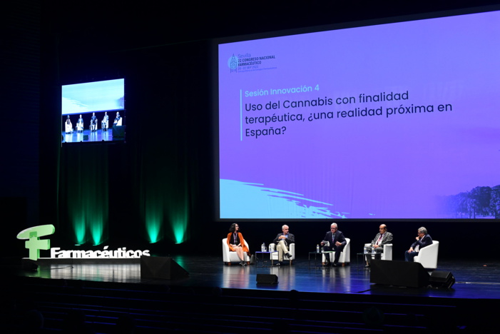 NOTA DE PRENSA - Los Farmacéuticos solicitan seguridad y equidad en el uso del cannabis medicinal NOTA DE PRENSA - Los Farmacéuticos solicitan seguridad y equidad en el uso del cannabis medicinal