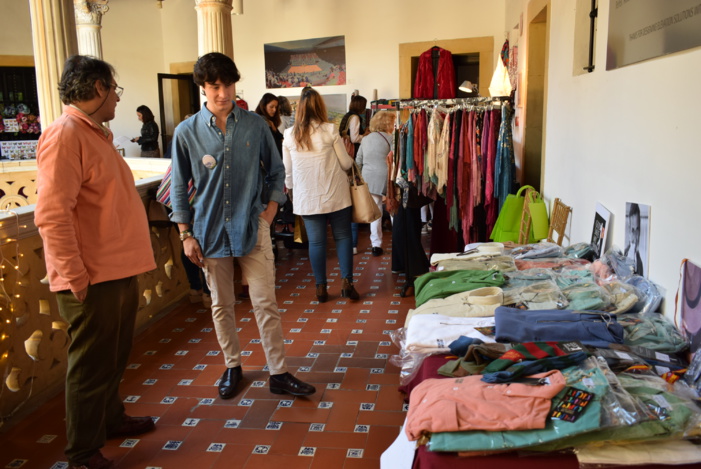 Nota de prensa - Empresas, negocios y firmas participan este fin de semana en el VII Mercado de Navidad de Nuevo Futuro Sevilla, en el que se podrán hacer compras solidarias para ayudar a su labor social Nota de prensa - Empresas, negocios y firmas participan este fin de semana en el VII Mercado de Navidad de Nuevo Futuro Sevilla, en el que se podrán hacer compras solidarias para ayudar a su labor social