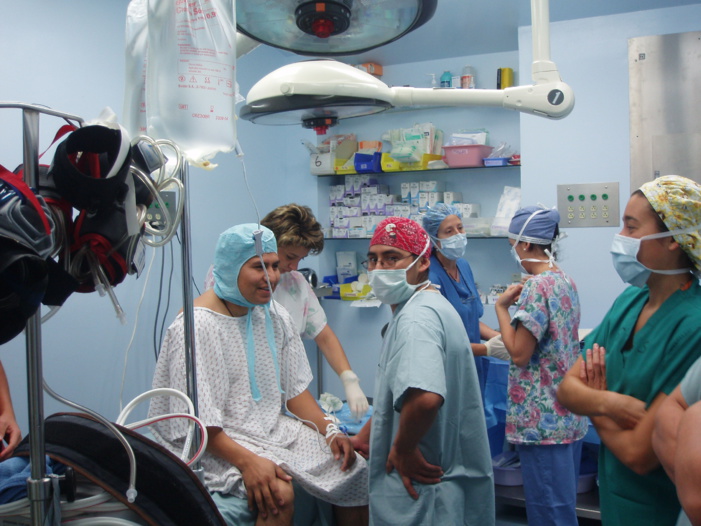 Los farmacéuticos onubenses destinan casi 900 envases de medicamentos a un proyecto solidario en Guatemala del que se beneficiarán unas 400 personas Los farmacéuticos onubenses destinan casi 900 envases de medicamentos a un proyecto solidario en Guatemala del que se beneficiarán unas 400 personas