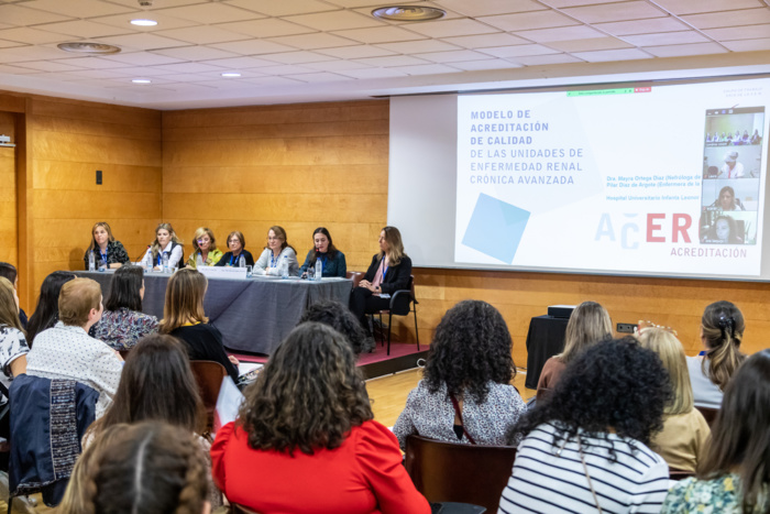 Unidades ERCA: la importancia de ofrecer un servicio excelente a los pacientes con Enfermedad Renal Crónica Avanzada Unidades ERCA: la importancia de ofrecer un servicio excelente a los pacientes con Enfermedad Renal Crónica Avanzada