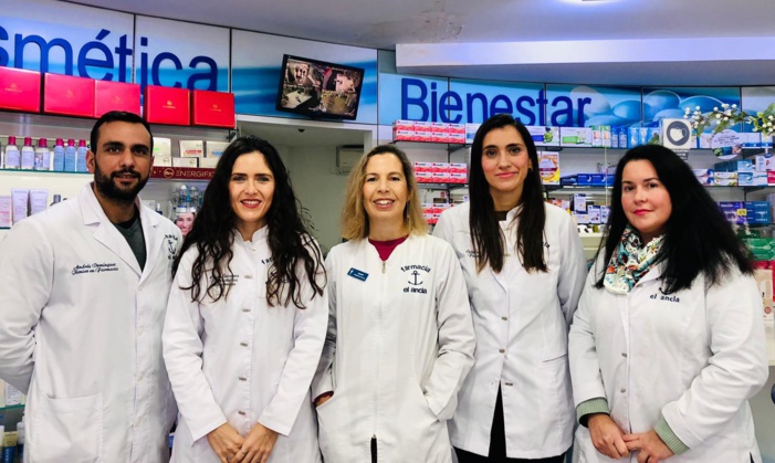 La Junta de Andalucía reconoce la labor de farmacias de Huelva en la lucha contra el tabaquismo La Junta de Andalucía reconoce la labor de farmacias de Huelva en la lucha contra el tabaquismo
