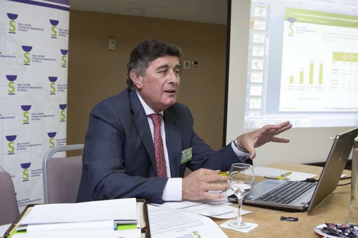 El 86% de los sevillanos tiene una farmacia de cabecera y el 30% conoce a su farmacéutico hace más de 20 años El 86% de los sevillanos tiene una farmacia de cabecera y el 30% conoce a su farmacéutico hace más de 20 años