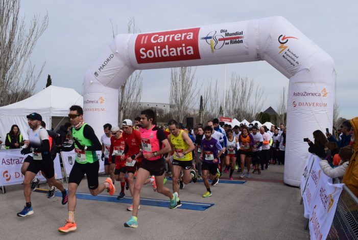 Cerca de 500 personas participan en Madrid en la II Carrera Solidaria “Muévete por la Salud Renal” con el fin de sensibilizar sobre la Enfermedad Renal Crónica y fomentar el ejercicio y los hábitos de vida saludable como medida de prevención Cerca de 500 personas participan en Madrid en la II Carrera Solidaria “Muévete por la Salud Renal” con el fin de sensibilizar sobre la Enfermedad Renal Crónica y fomentar el ejercicio y los hábitos de vida saludable como medida de prevención